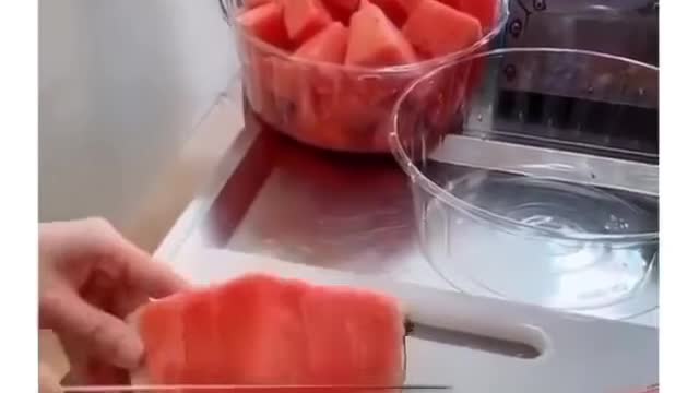 An easy way to slice a watermelon