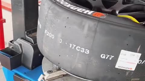Automobile tire installation and car repair tire