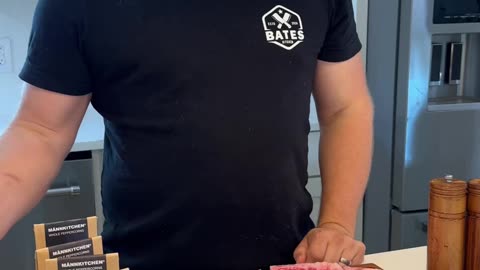 Testing the mannkitchen pepper cannon!