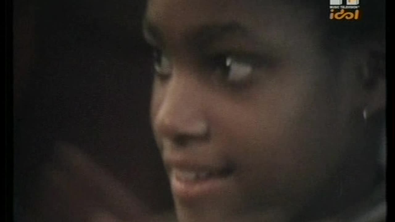 Bob Marley & The Wailers - One Love = 1977