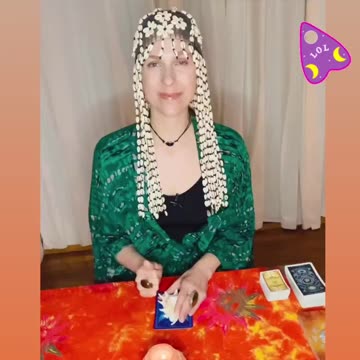 Pick A Card: Messages from your Ancestors 🧡