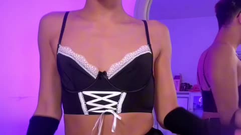 look to it a femboy here