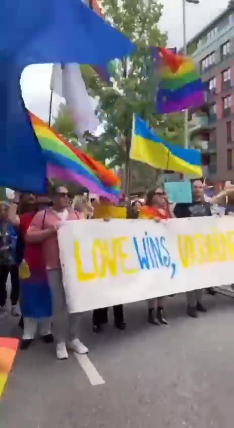 Ukraine special forces in the UK.