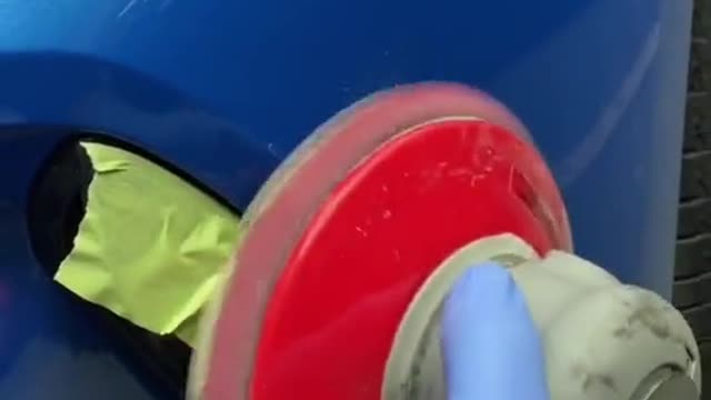 Repair of scuffed car paint