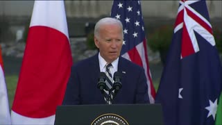 BIDEN: "Uhh, who am I introducing next? WHO'S NEXT?"