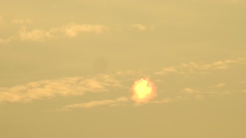 UFO fire ball covered in cloud filmed in New Zealand