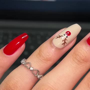 First Christmas Inspiration: Celebrate in Style 🎄