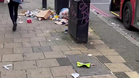 The streets of London are filthy. Thoughts?