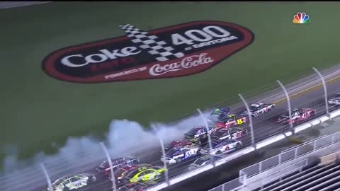 Massive Wreck at endo of NASCAR Daytona 2015