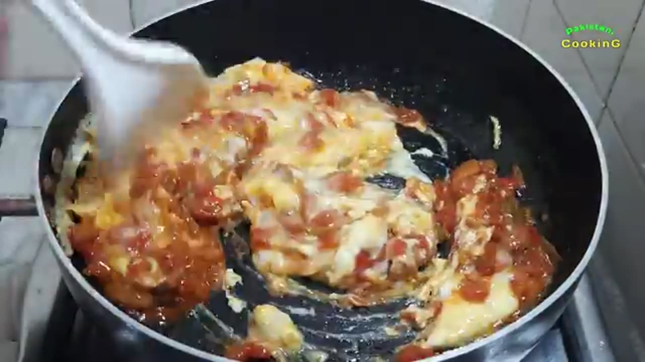 Easy and fast egg tomato recipe