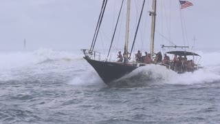 Even Boats Can Surf in Hawaii