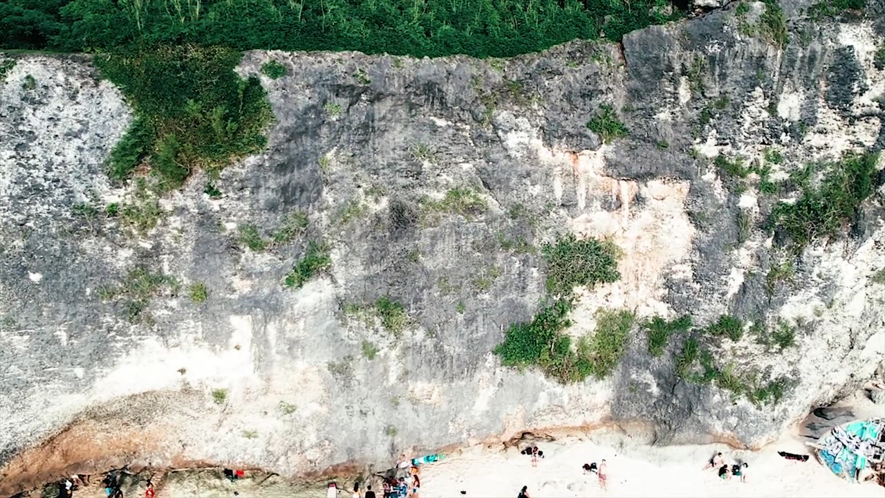 Beach blue point uluwatu bali