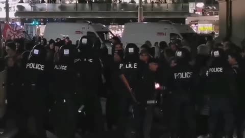 SWITZERLAND 🇨🇭 PROTESTERS CLASHES