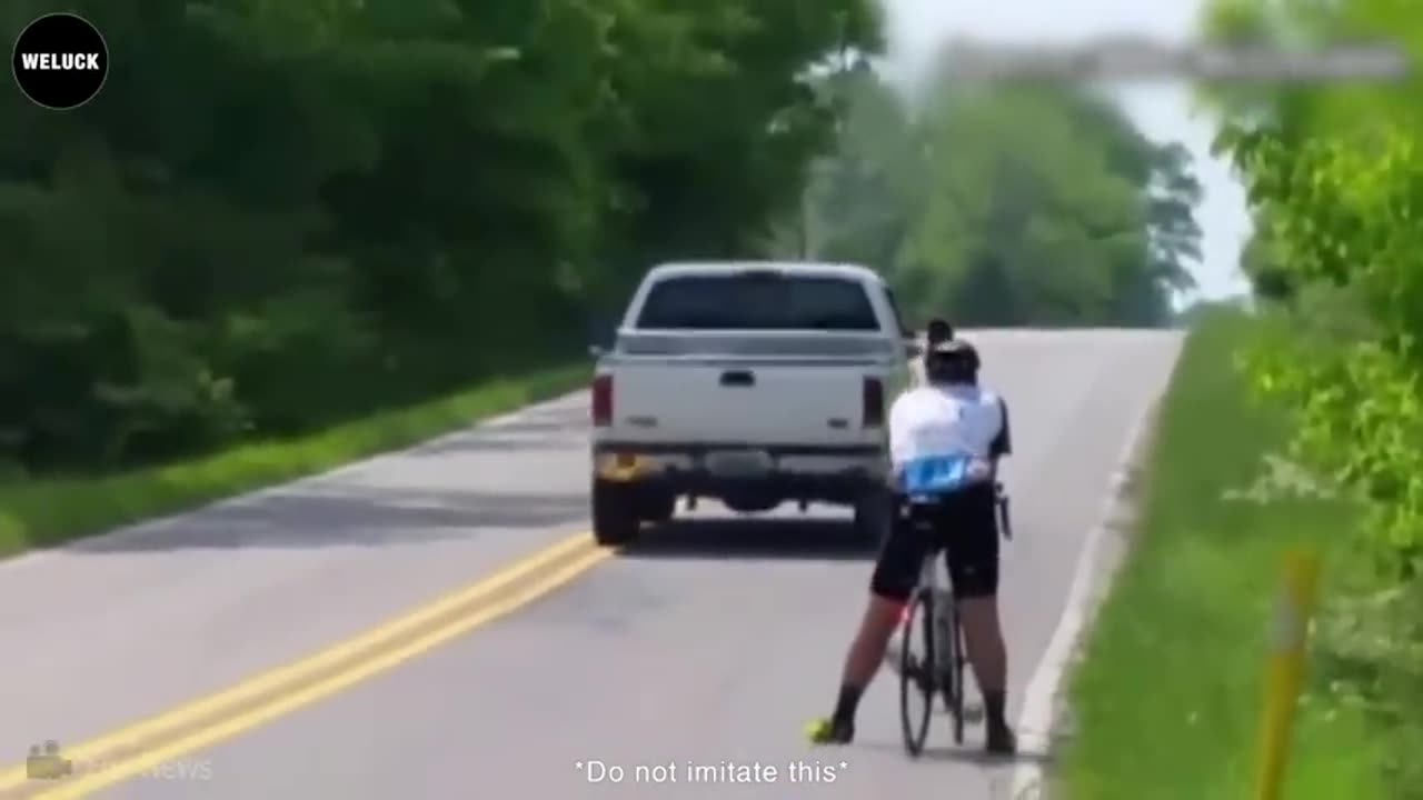 Shocking Moments Of Idiots In Cars and Road Rage Got Instant Karma