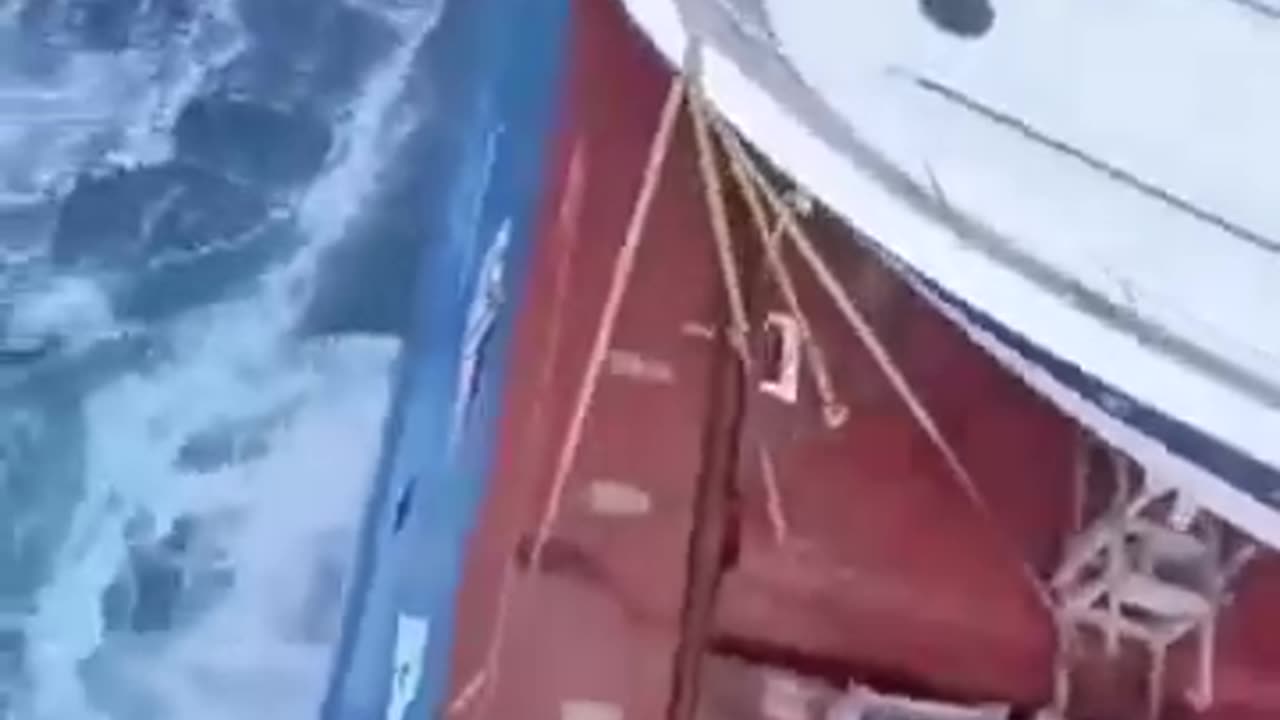 Giant waves and bigger ships in the North Sea