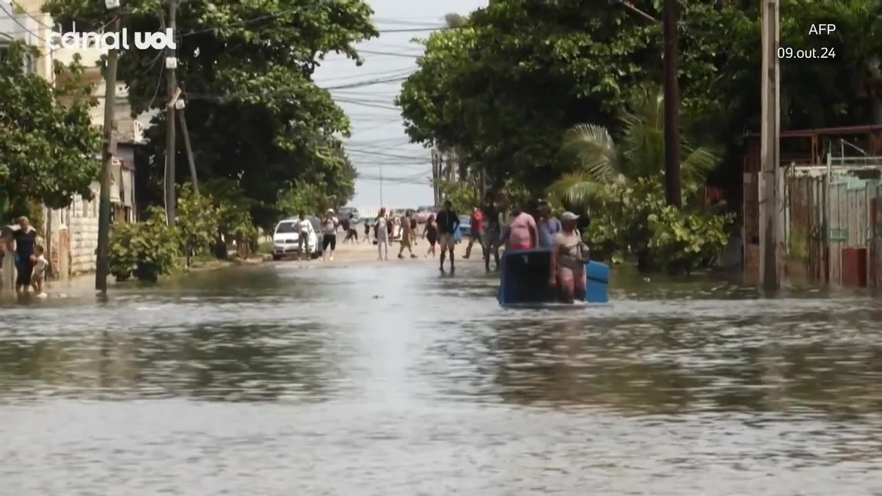 Hurricane Milton causes flooding as it approaches Havana, Cuba; watch videos