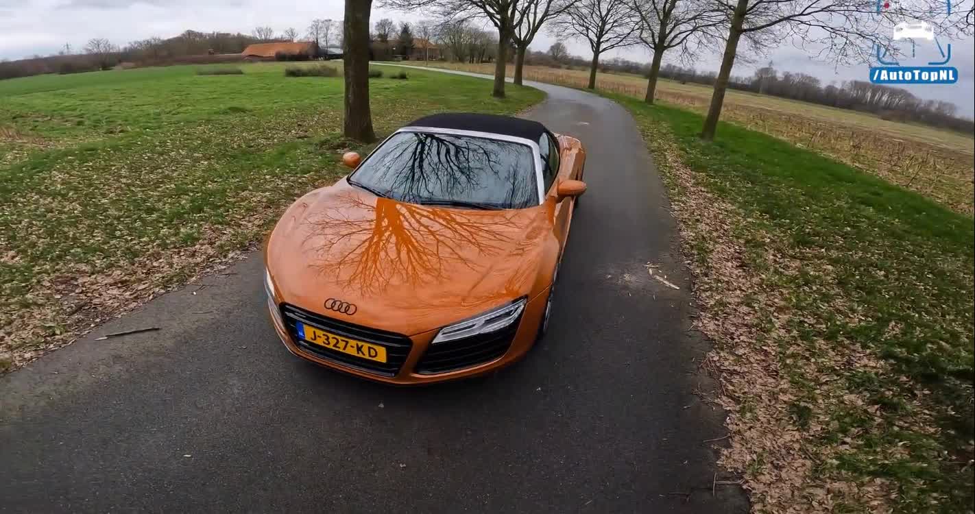 R8 4.2 V8 430HP 6MT