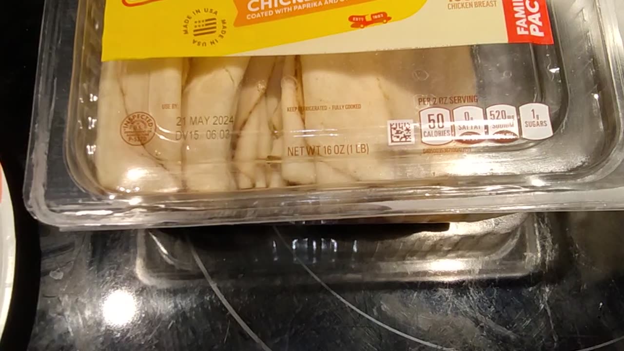 Eating Oscar Mayer Deli Fresh Rotisserie Seasoned Chicken Breast, Dbn, MI, 4/21/24