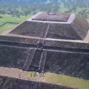 Quadcopter over Teotihuacan
