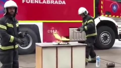 How to extinguish a fire