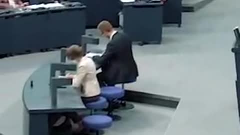 Martin Sichert bringt es auf den Punkt, nur wird es bei den Grünen Kommunisten nichts bringen.
