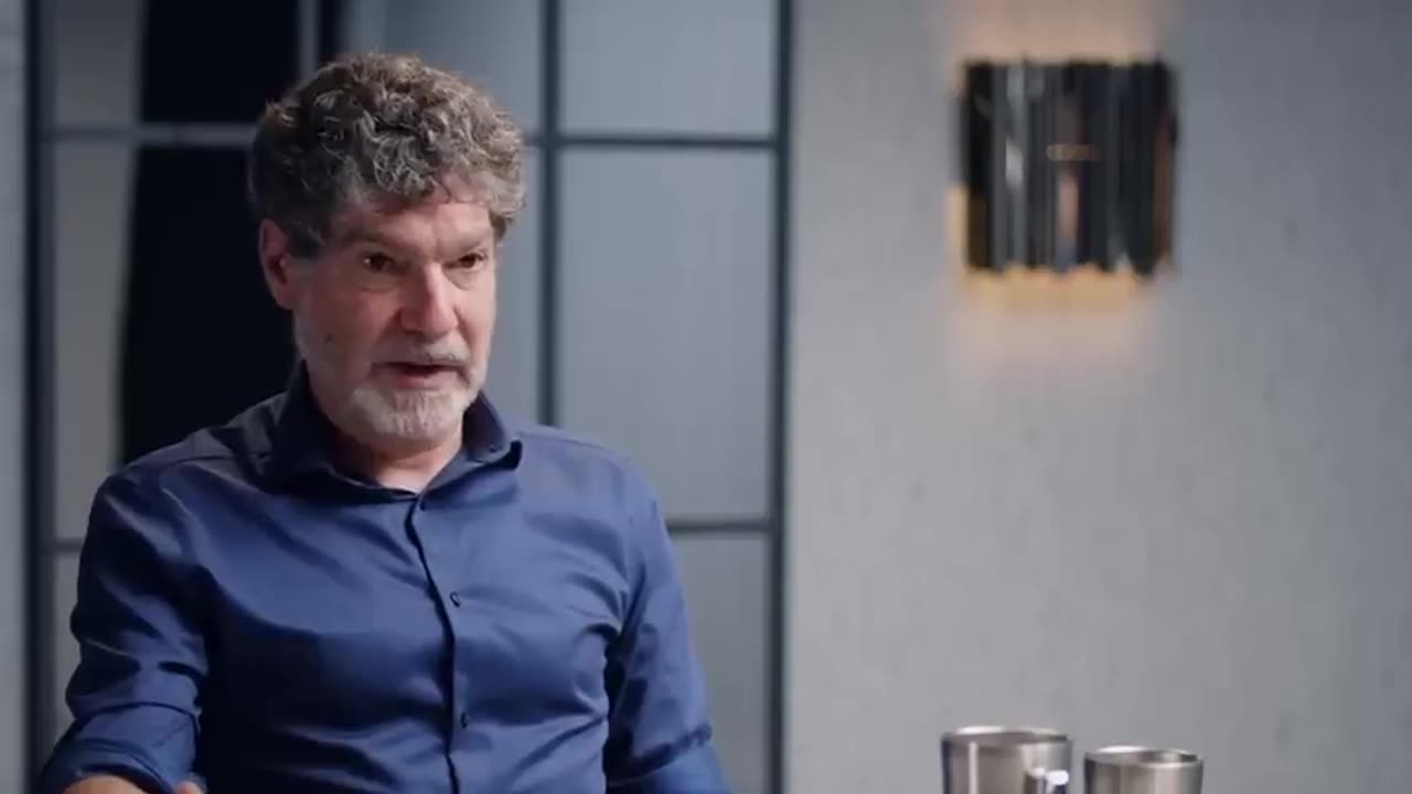 Dr Professor Bret Weinstein Banned for Speaking Out Against Covid Jabs & Fauci Gain of Function