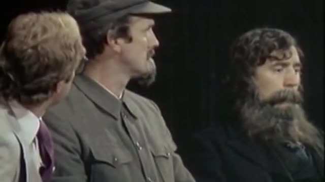 The MONTY PYTHON, the Q & A