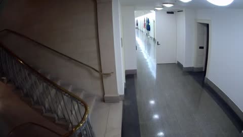 3243LHOB02Stair1_2021-01-06_07h00min00s547ms.mp4