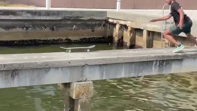 Why’d I want him to fall in 😬
