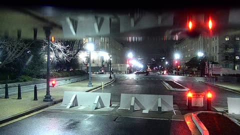 0672USCG00K25SouthBarricadeInbound_2021-01-05_18h16min11s477ms.mp4