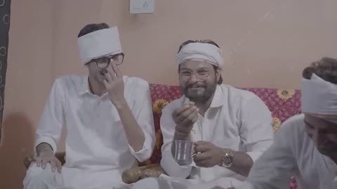 बुड्ढे चले मकाण (Vine) Lovish Arnaicha funny video