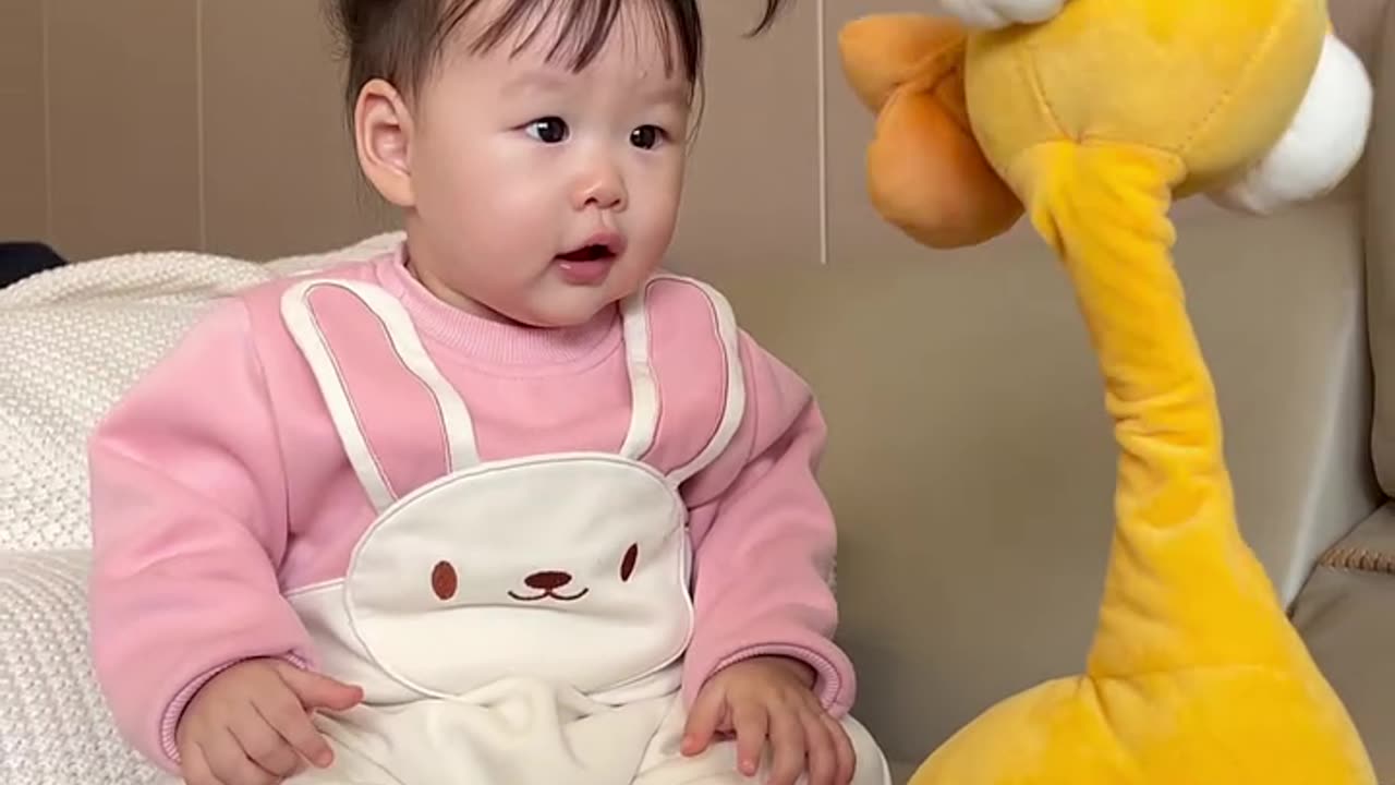 BABY DUCK FUNNY VIDEOS