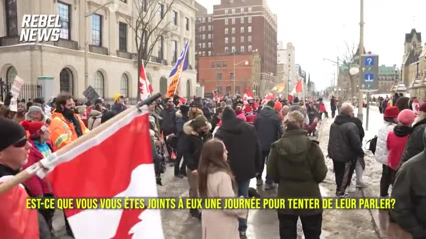 Communists crash Pro-Convoy protesters
