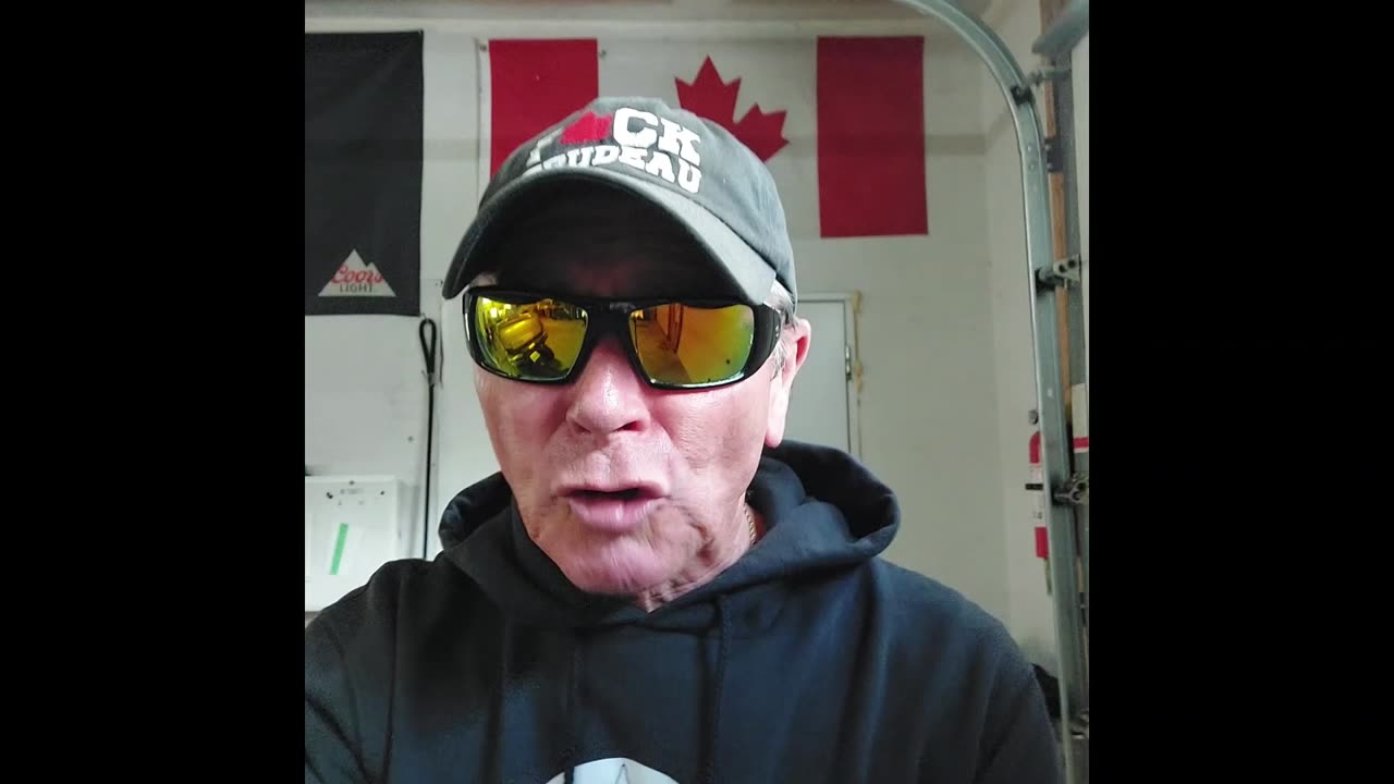 Angry Canadian - goes on unhinged rant after seeing Canada flag burned