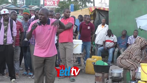 WAISLAMU KUMBE WANAOMBA MAKABURI