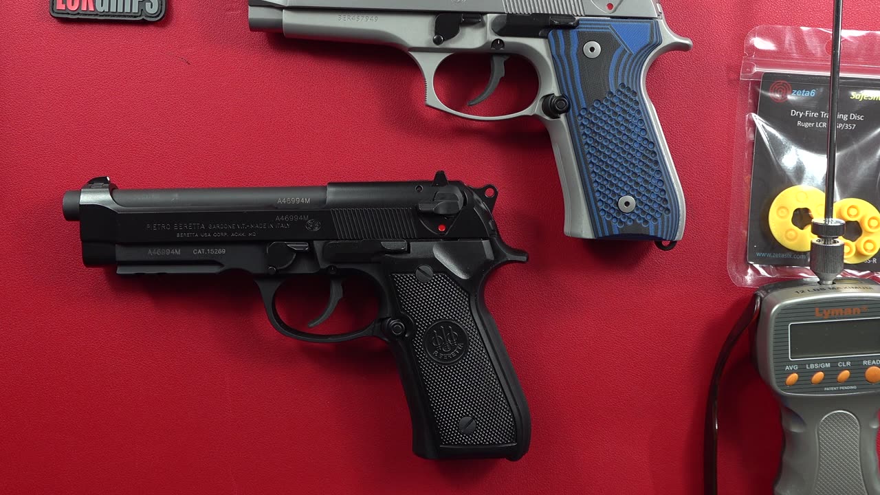 Beretta 96A1 vs. Beretta 96 Inox (.40S&W comparison)