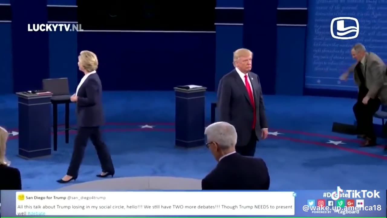 2016 DEBATE - A MUSICAL