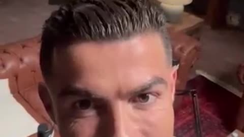 Cristiano Ronaldo 👀