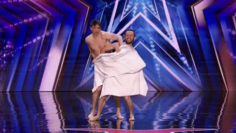 Towel act,!Audition from kinky circus artist make the judge laugh out loud on AGT
