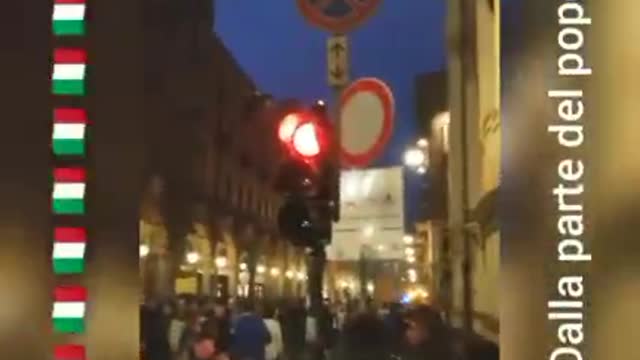 Torino 25 settembre, anche le forze dell'ordine sono il POPOLO