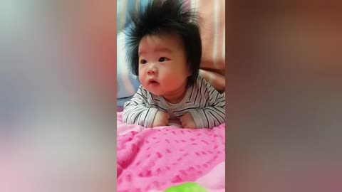 Funny baby videos - try not to laugh