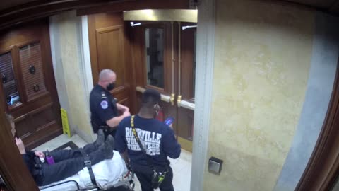 0181USCH01SouthDoorVestibule_2021-01-06_21h00min02s133ms.mp4