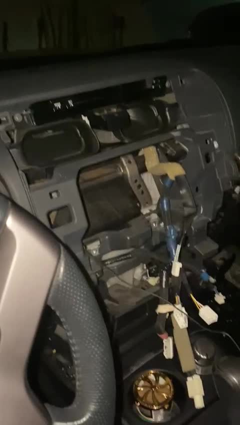 Desvalijan camioneta de exalcalde de Cartagena