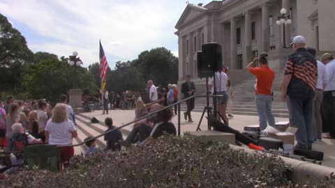 Guest Speaker at Arkansas Rally against Vaccine Mandates 2