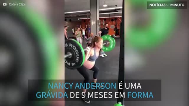 Esta grávida é a rainha da academia!