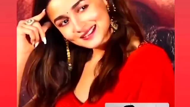 Alia Bhatt blushing on being asked about Ranbir Kapoor ❤️