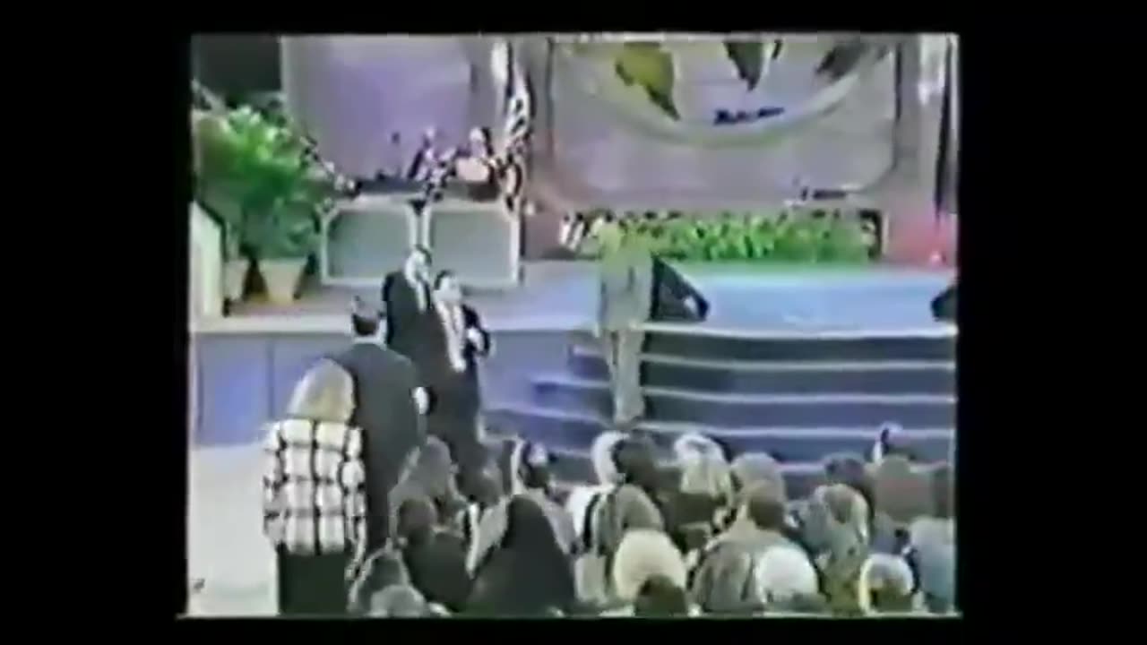 KENNETH COPELAND GIVES FALSE TONGUES MESSAGE TO TAKE THE MARK OF THE BEAST!!!