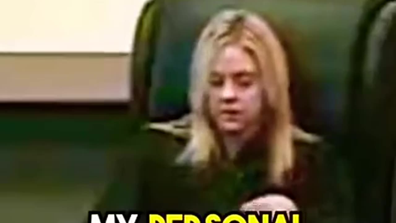 WOMAN ATTACKS JUDGE IN COURT 🧑‍⚖ DURING DIVORCE HEARING