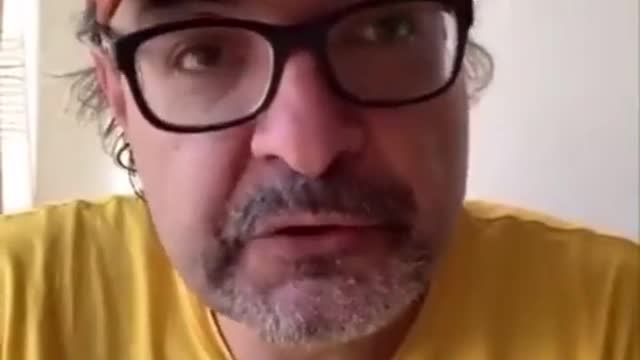 Chilean film director Gonzalo Lira has been missing for 3 days after making this video.