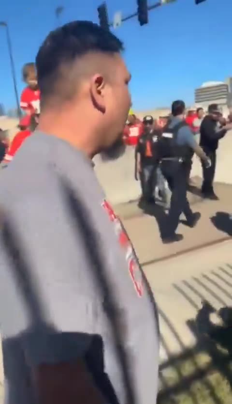 Citizens take down gunman...